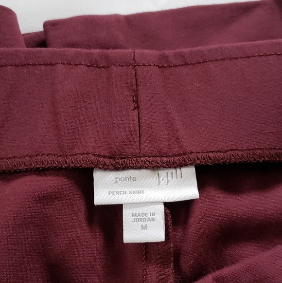 J. Jill Pointe Pull On Burgundy Maroon Purple Skirt Size Medium - Picture 5 of 7